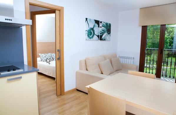 Apartahotel Кастехон-де-Сос Экстерьер фото